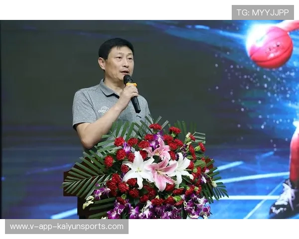 国际游泳教练在青训中推广功能性训练与体能评估体系，国际游泳教练认证