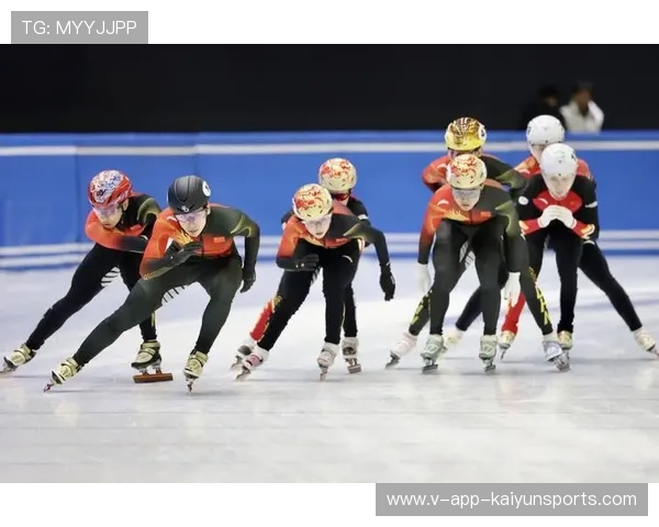 中国短道速滑青年选手在国家队训练中进步明显 中国短道速滑青年选手在国家队训练中进步明显